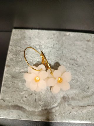 Pendientes Flores Arcilla Polimérica Dorados