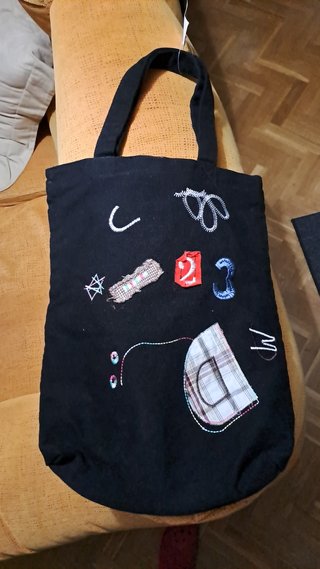 Bolso Desigual Negro con Parches
