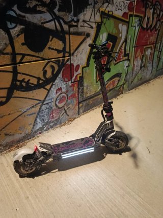 Ecoxtreme Armored Patinete Eléctrico