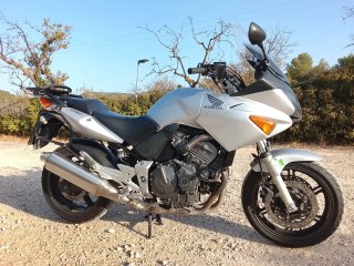 Moto Honda CBF 600