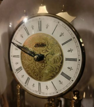 Reloj de sobremesa Europa clásico