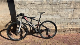 Bicicleta MTB Carbono