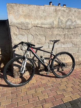 Bicicleta MTB Carbono