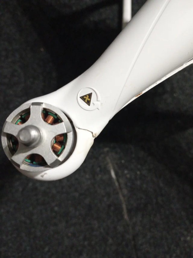 Dron DJI Phantom 2 Vision+ V3.0 para piezas