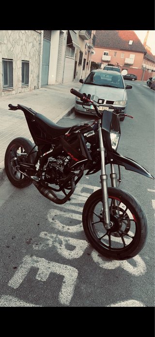 RIEJU MRT Negra
