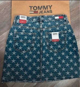 Falda vaquera Tommy Hilfiger estrellas NUEVA