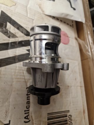 Bomba de agua refrigeración 1525852