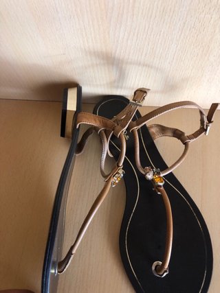 Sandalias Massimo Dutti Marrones y Negras