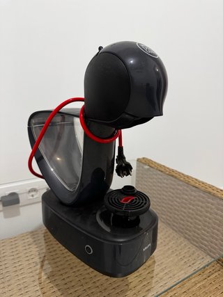 Cafetera Dolce Gusto Negra