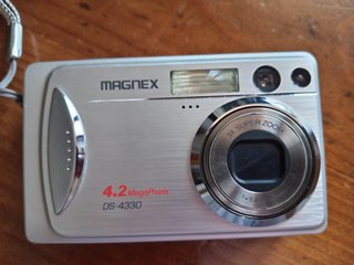 Fotocamera Digitale Magnex DS-4330 + SD