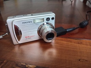 Fotocamera Digitale Magnex DS-4330 + SD