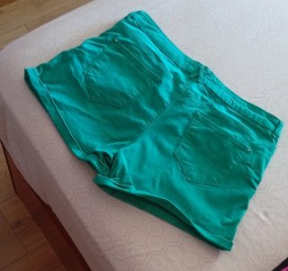 Pantalón corto verde Springfield Talla 42