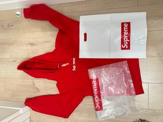Sudadera Supreme Roja