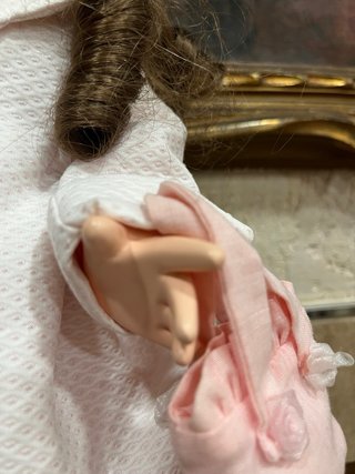 Muñeca Mariquita Pérez piedra y cartón