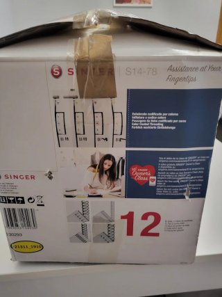 Máquina de coser Overlock Singer 14-78