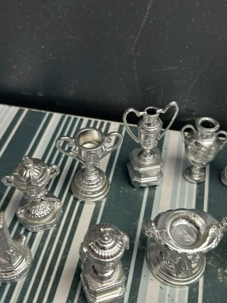 Lote 22 mini figuras de copas Real Madrid