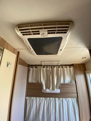 Caravana Burstner Premio Plus 440 TK