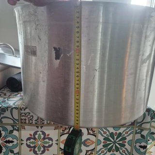 Olla de Aluminio 50 cm con tapa
