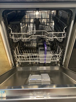 Lavavajillas Beko Inox prácticamente nuevo
