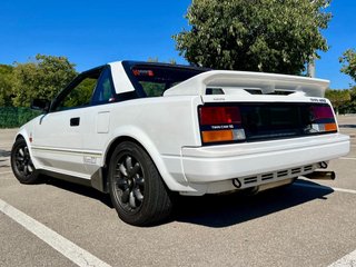 Toyota MR2 aw11