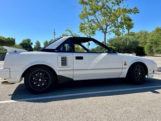 Toyota MR2 aw11