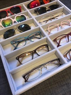 Organizador de gafas como nuevo