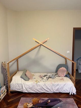 Cama infantil tipo casa cabaña madera