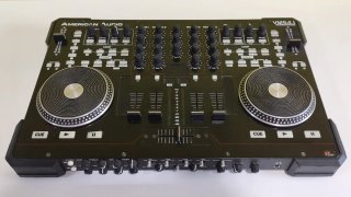 Controladora DJ American Audio VMS 4.1