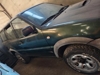 Nissan Terrano II 2002