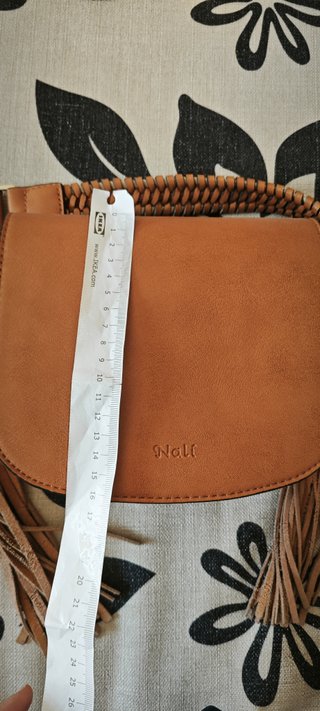 Borsa Nali con frange e tracolla intrecciata