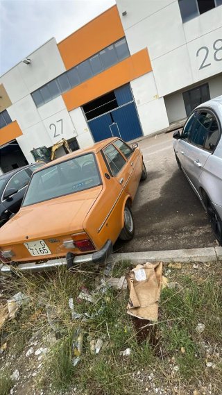 SEAT 131 1976