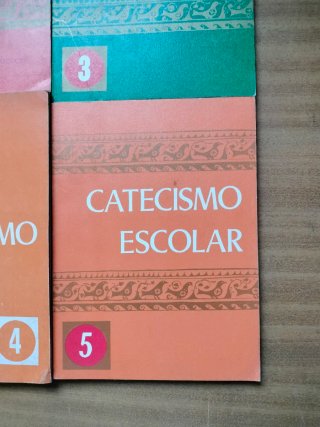 Lote 4 libros catecismo escolar