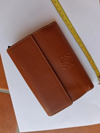 Monedero piel Loewe marrón