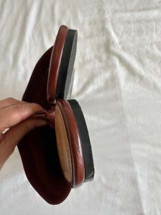 Zapatos destalonados Parfois Marrones