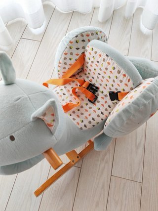 Balancín infantil de peluche