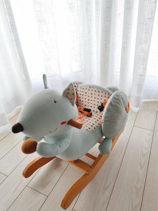 Balancín infantil de peluche