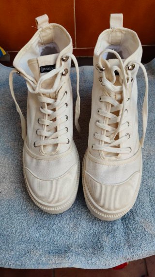 Botas Stradivarius beig