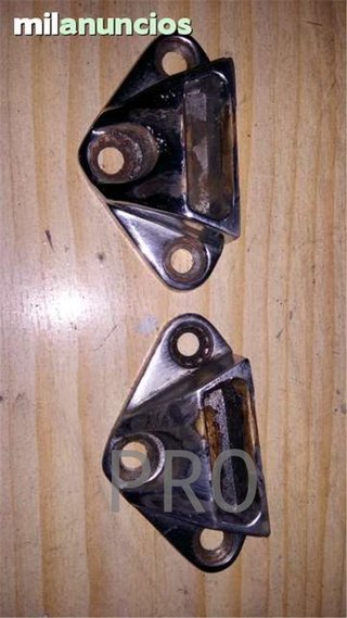 Resbalones de puerta de Seat 600 E