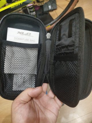 Bolsa Rígida XLC MRS para Tubo Inferior, tamaño S.