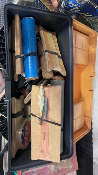 Carretes de pesca y sedal, aparejos de pesca