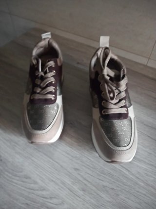 Zapatillas deportivas