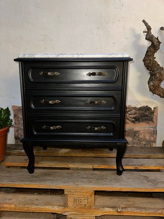 Mueble vintage reformado cajones mármol