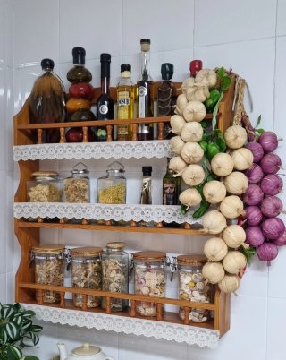 ✅️✅️Estantería de madera con detalles de cristal