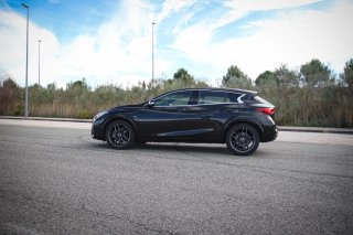 Infiniti Q30 2019