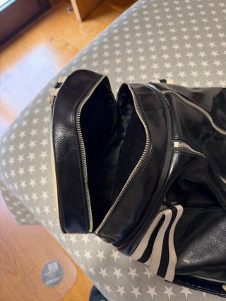 Bolso deportivo Fred Perry negro y beige