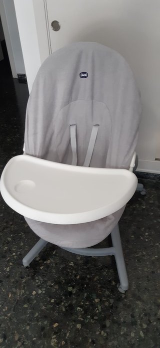 Chicco Baby Hug 5 en 1 + Kit Comida