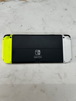 Nintendo Switch OLED 64GB + Caja + Accesorios