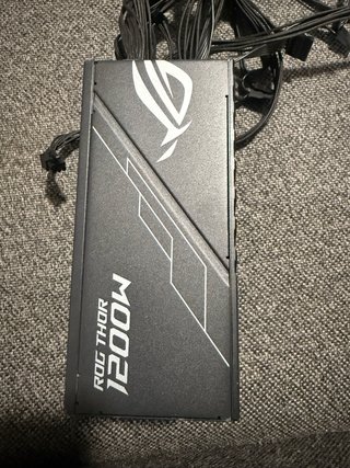 Fuente Alimentación ASUS ROG THOR 1200W