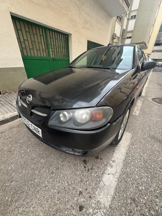 Nissan Almera 2003