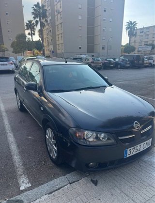 Nissan Almera 2003